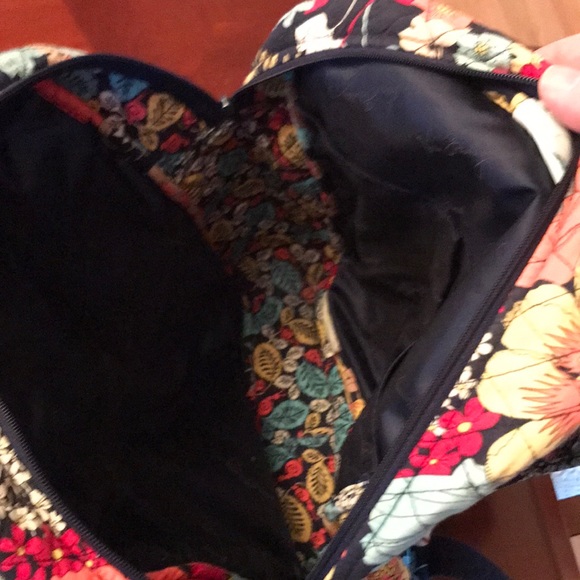 EUC Vera Bradley Backpack,Tote, and almost perfectly matching wallet! (Sku 74) - Picture 3 of 14